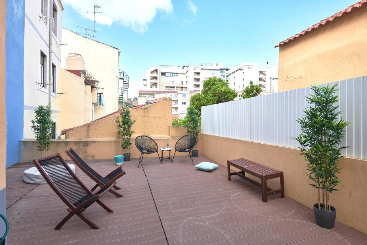 Idyllic Lisbon Apartments With Amazing Courtyard, By Timecooler Exteriér fotografie